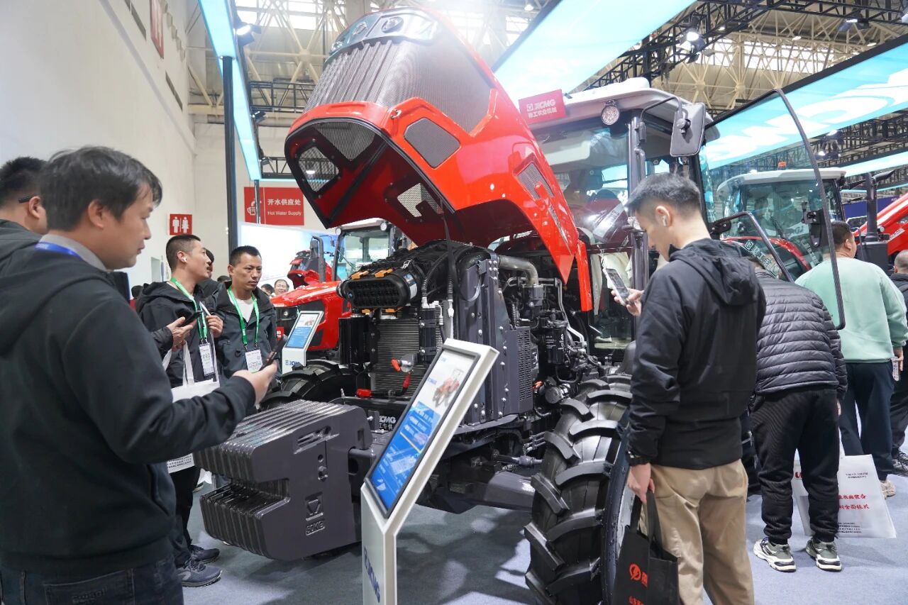 【閉幕不落幕】徐工智慧農(nóng)機(jī)矩陣深度圈粉,技術(shù)對(duì)話與合作意向雙豐收