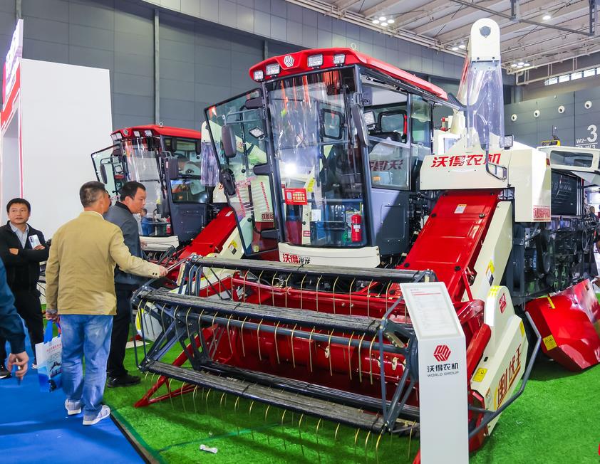 陵川縣開展省市農(nóng)機化發(fā)展項目驗收工作